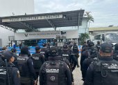 Uniformados de la Policía Nacional participaron de operativos en conjunto con militares durante el estado de excepción.