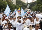 Marcha por la paz. Gremios de distintas asociaciones, marcharon por la av. 9 de octubre