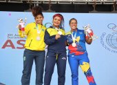 La medallista olímpica Neisi Dajomes va bien en el cambio de 76 a 87 kg: oro y récord regional.