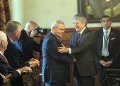 El presidente Guillermo Lasso se reunió el 27 de octubre de 2022, entre otros, con el senador Bob Menéndez, que impulsa la ley de relación entre Estados Unidos y Ecuador.