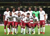 La selección qatarí previo al partido en España.