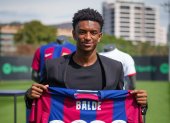 Balde junto a la nueva fecha de su contrato.