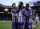 Los jugadores del Brighton celebran la victoria de este sábado 25 de noviembre en la Premier League.