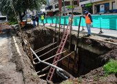 Desde el 18 de marzo se realozan los trabajos para reparar el colector en la avenida De Los Shyris y Gaspar de Villarroel.