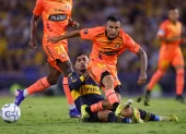 Matías Lugo tuvo problemas para contener el mediocampo del Barcelona ante Boca Juniors.