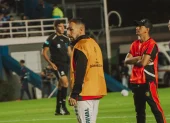 Lucas Mancinelli que maneja el medio campo del Deportivo Cuenca.