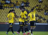 La celebración del gol de Gustavo Vallecilla de Barcelona SC ante Mushuc Runa.