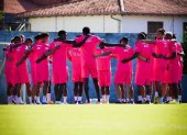 Los jugadores de Independientes del Valle en su último entrenamiento en Paraguay.
