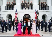 Los reyes Carlos y Camilla con Donald y Melania Trump en Estados Unidos.
