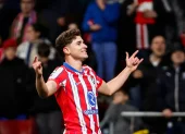 El delantero argentino actualmente milita en el Atlético de Madrid, donde su contrato se extiende hasta junio de 2030.