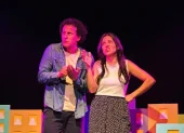 La comedia teatral es interpretada por los actores Lider Medranda & Sole Bustamante.