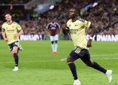 Arsenal ganó 1-0 en la visita a Aston Villa.