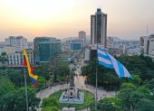 VISTA AÉREA O PANORÁMICA DE LA COLUMNA DE LOS PRÓCERES EN EL PARQUE CENTENARIO |