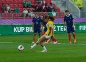 Fiorella Pico hizo el gol de penal en el primer tiempo para Ecuador.