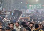 La protesta convocada en Buenos Aires también se replicó en otras 60 ciudades de Argentina.