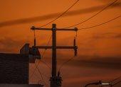 En algunos sectores de Guayaquil se registraron cortes de energía el reciente fin de semana. Hoy, la Alborada reporte un corte de luz que alcanza ya las 24 horas.
