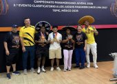 Parte de la delegación y medallistas del Panamericanos de Pesas en México.