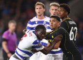 Kendry Páez disputando su primer partido de titular con el Chelsea Sub 21 ante el Reading.