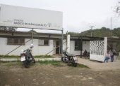 El hospital de la parroquia no tiene ambulancia y a veces las medicinas escasean.