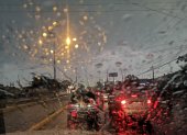 Guayaquil vive su primera lluvia de la etapa inveranal.