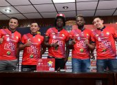Pedro Quiñónez, Holger Matamoros, Juan Carlos Paredes, Henry Quiñónez y Nicolás Dávila fueron presentados como refuerzos de El Nacional.