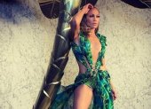 En 2019 apareció Jennifer López en el cierre del desfile de Versace con el icónico vestido verde que usó en los Grammy del 2000.