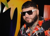 El cantante puertorriqueño Farruko posa en entrevista con Efe, para presentar su gira de conciertos en Estados Unidos.