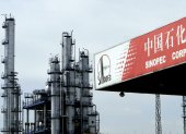 Sinopec, la empresa petrolera china, revendió ayer petróleo debido a la caída de la demanda de crudo en su país.