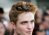 El actor británico además de un rostro lindo, destaca como actor.