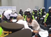 Hecho. Hoy el Municipio entregó 50 motos a la Policía. Estas serán utilizadas para el Plan Más Seguridad.