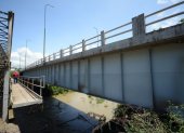 El puente sobre el río Jama en Manabi se habría construido con sobreprecio. Cuesta $9 millones