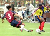 El 29 de marzo de 2000, Ecuador se impuso por 2-0 Venezuela por las eliminatorias a Corea Japón 2002. La Tricolor jugó como local en el estadio Rodrigo Paz.
