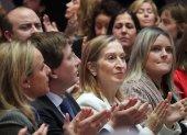La vicepresidenta segunda del Congreso español, Ana Pastor, dio positivo para coronavirus. En la foto, en un evento por el Día de la Mujer.