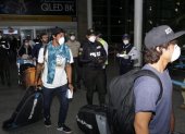 Surfistas de la selección nacional fueron algunos de los últimos en arribar a Ecuador dejando el mensaje de permanecer en sus casas.
