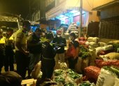 El Ministerio de Agricultura y Ganadería con la policía realizan controles del abastecimiento de productos a los mercados