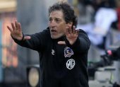 Mario Salas dejó el Colo Colo por malos resultados. En Perú ya fue campeón con Sporting Cristal