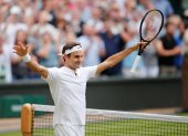Roger Federer, ocho veces campeón de Wimbledon, puso la voz al video en homenaje del personal sanitario.