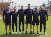 Jordi Cruyff (d) comanda el cuerpo técnico tricolor que asumió las riendas del equipo absoluto hace poco menos de tres meses.