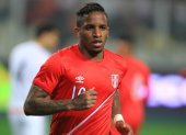 Jefferson Farfán, atacante del Lokomotiv, protestó por el recorte salarial debido al coronavirus.