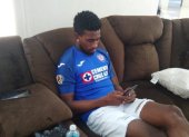 Jonathan Borja, delantero del Cruz Azul, no tuvo un debut feliz en el torneo virtual.