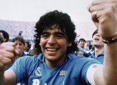 Diego Armando Maradona es considerado el mayor ídolo en la historia del Nápoli.