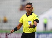 Guillermo Guerrero, árbitro ecuatoriano, que busca llegar al Mundial Catar 2022.