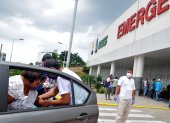 El Hospital de Los Ceibos no deja de recibir pacientes a diario.