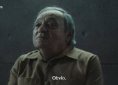 La restricción opera en este filme no solo de manera dramática, sino también estructural.