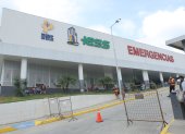 Exteriores del Hospital General Los Ceibos, ubicado en el norte de Guayaquil.