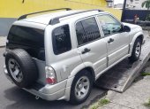 En Quito se retuvo autos que incumplen con las normas de movilidad