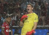 Jorge Pinos, arquero de Independiente del Valle, en la final de Copa Sudamericana.