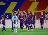 Los jugadores de Barcelona celebran el gol de Luis Suárez ante el Espanyol, la tarde de este miércoles 8 de julio