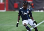 Cristian Penilla, delantero ecuatoriano del New England, fue titular en el triunfo de su club.