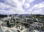 La administración y operación de la refinería de Esemraldas será delegada a una firma privada.